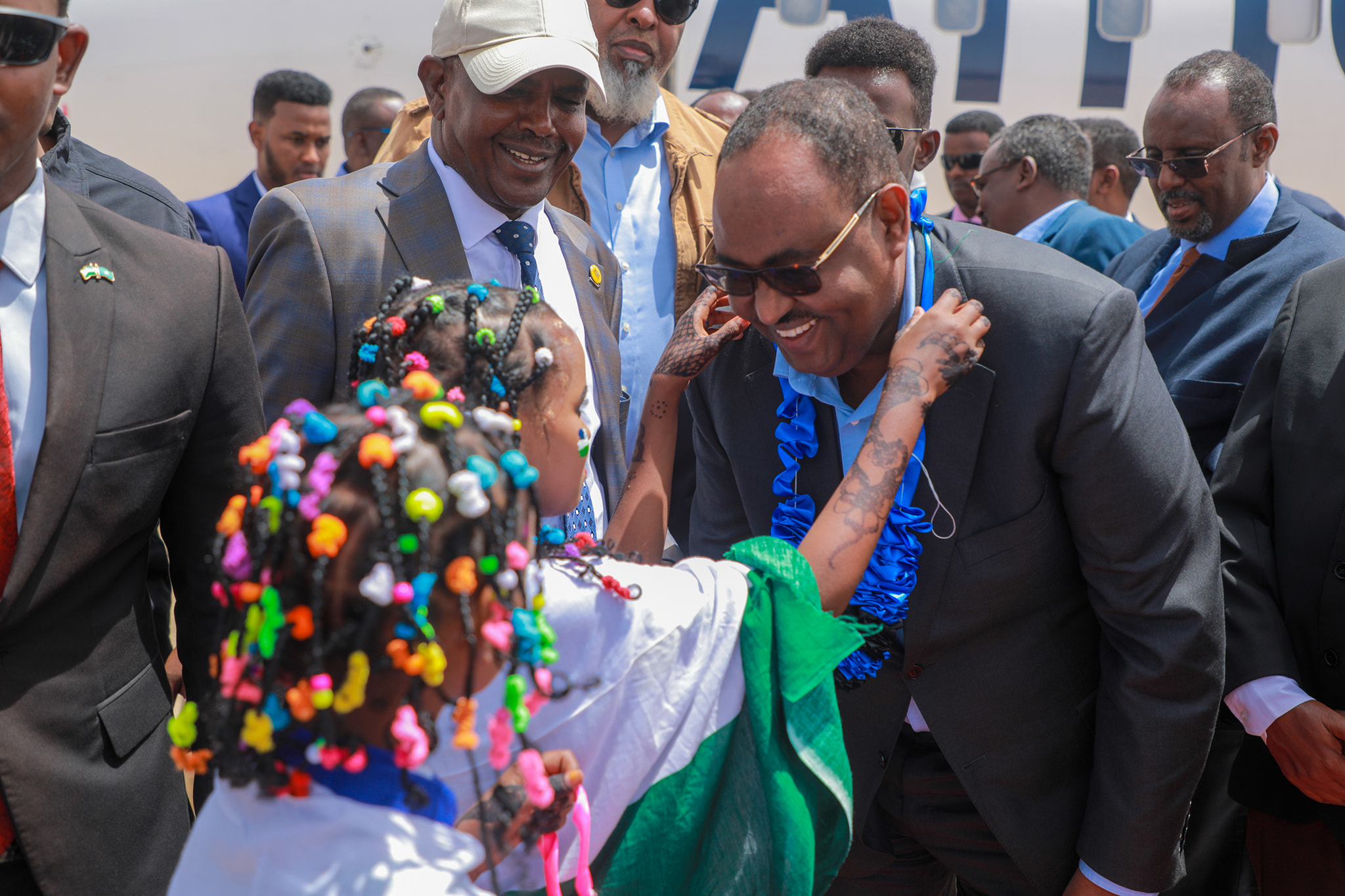 Deni oo maanta dib ugu laabtey Garowe