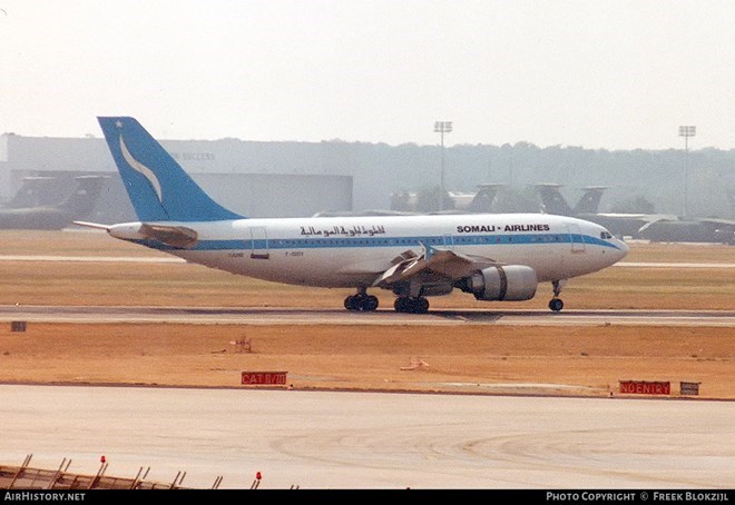 Duuliyihii ka xeenayay duulimaadkii ugu dambeeyay ee diyaaradda SomaliAirline oo geeriyooday