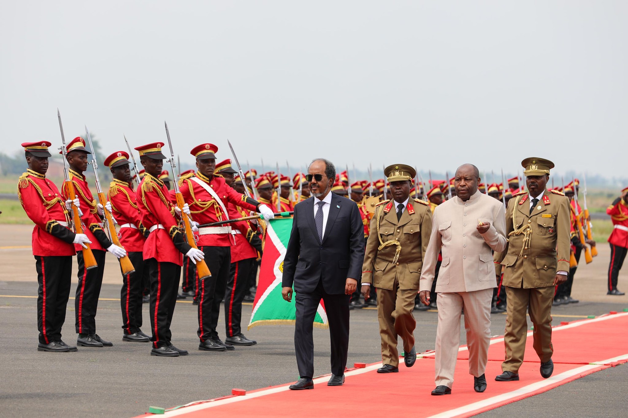 MADAXWEYNE XASAN SHEEKH OO LA KULMAY DHIGGIISA DALKA BURUNDI